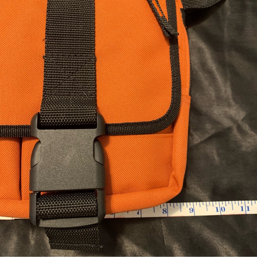 GH Bass & Co. Orange Crossbody Bag - Picture 9 of 11